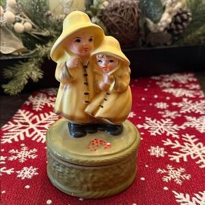 Vintage musical figurines